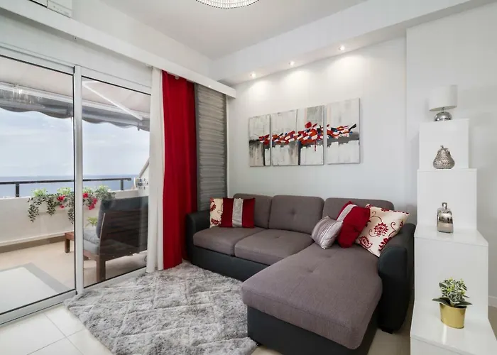 Homeforguest Harmony Park New With Sea View דירה